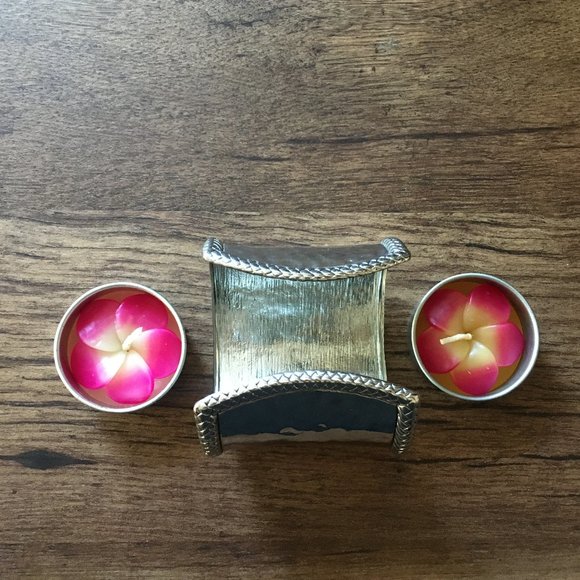 Pebbled Silver Cuff - Picture 3 of 13